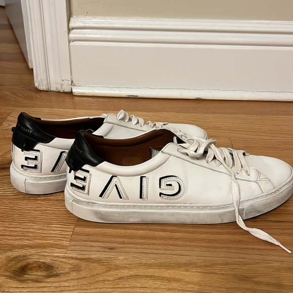 Givenchy Reverse Men’s sneaker - Picture 2 of 8